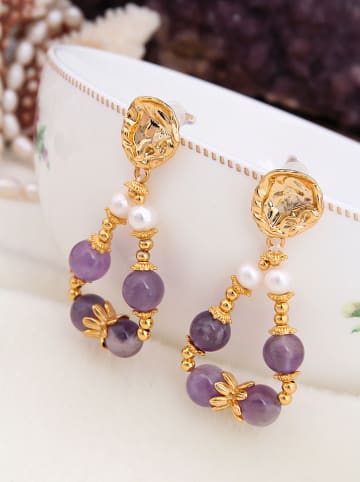 Pierres de Jade Vergold. Ohrstecker mit Perlen und Edelsteinen