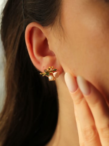 Pierres de Jade Vergold. Ohrstecker mit Perlen und Edelsteinen