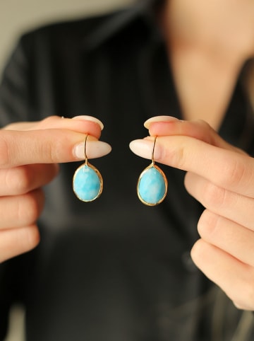 Pierres de Jade Pozłacane kolczyki z opalem