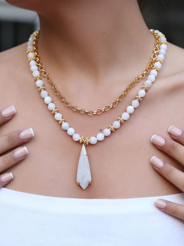 Pierres de Jade Vergold. Halskette mit Schmuckelementen - (L)50 cm