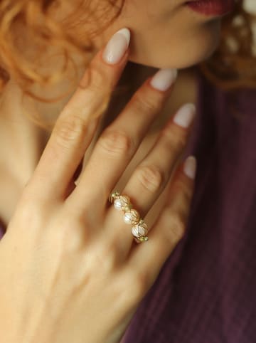 Pierres de Jade Vergulde ring met parels en kristallen