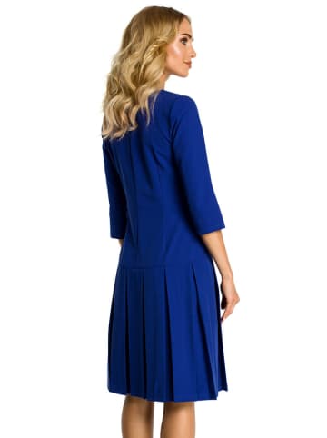 made of emotion Sukienka w kolorze niebieskim