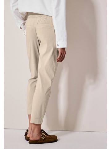 Cecil Hose in Beige
