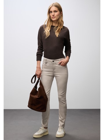 Cecil Hose in Hellgrau