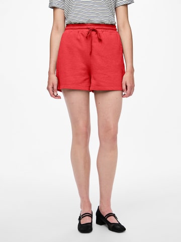 Pieces Sweatshorts "Chilli" in Rot