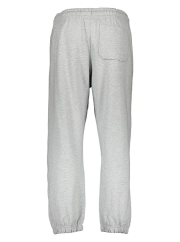 New Balance Spodnie dresowe "Athletics Remastered" w kolorze szarym