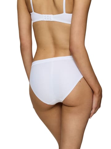 Triumph Figi high waist (2 pary) "Smart Micro" w kolorze białym