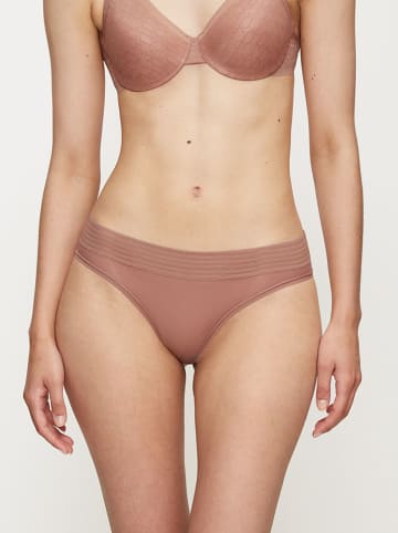 Triumph Figi "Tempting Sheer" w kolorze beżowym