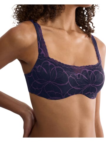 Triumph Biustonosz-balkonetka w kolorze granatowym