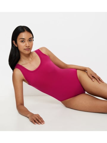 Triumph Body "Beauty Layers" w kolorze jagodowym