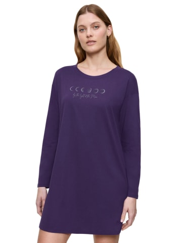 Triumph Nachthemd in Lila