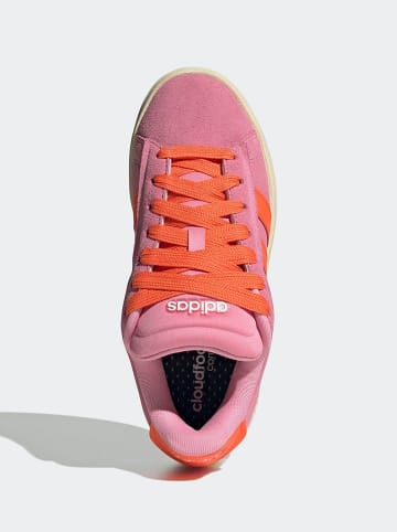 adidas Skórzane sneakersy "Grand Court Alpha 00s" w kolorze różowym