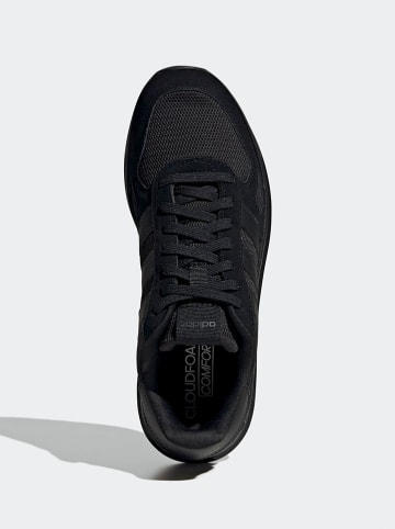 adidas Sneakers "Run 84" in Schwarz