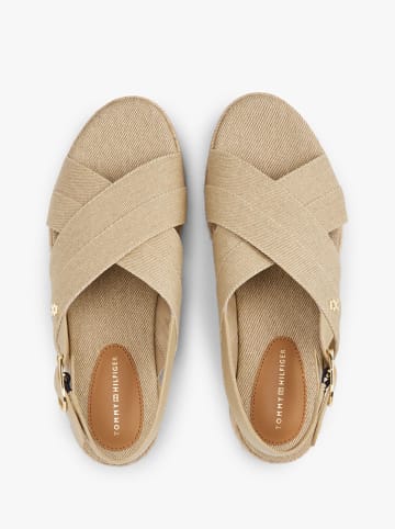 Tommy Hilfiger Sandały w kolorze beżowym
