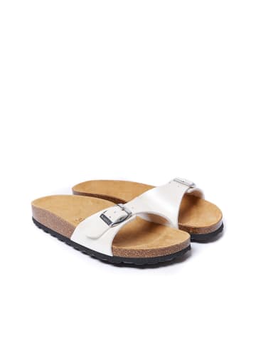 Mandel Slippers "Agata" wit