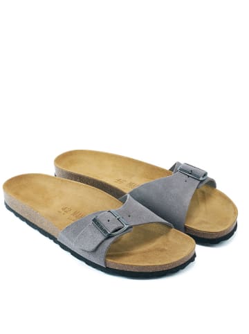 Mandel Leren slippers grijs