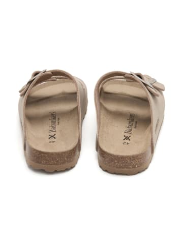 BABUNKERS Family Klapki w kolorze beżowym