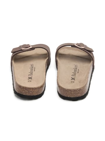 BABUNKERS Family Klapki w kolorze brązowym