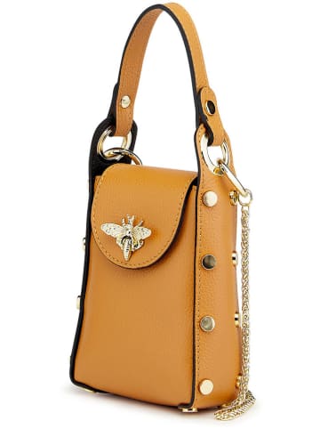 ORE10 Leder-Handytasche "Ator" in Hellbraun - (B)14 x (H)20 x (T)7 cm