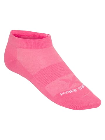 KARI TRAA Skarpety sportowe w kolorze różowym