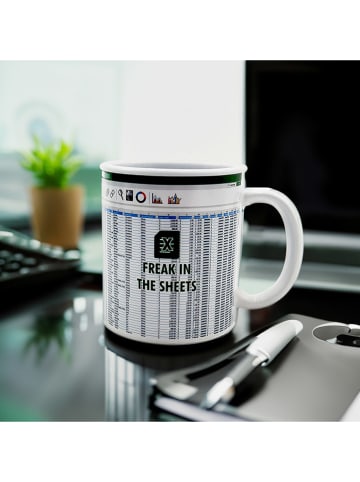 MAD MONKEY Tasse "Freak in the Sheets" in Weiß/ Schwarz