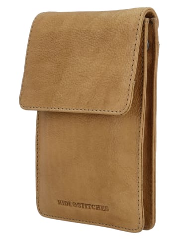 HIDE & STITCHES Leder-Handytasche "Earth" in Hellbraun - (B)13 x (H)19 x (T)1,5 cm