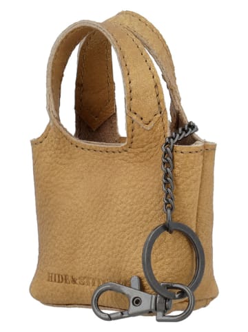 HIDE & STITCHES Leder-Schlüsselanhänger "Earth" in Hellbraun - (B)8 x (H)6 x (T)3 cm