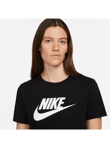 Nike Sportswear Koszulka w kolorze czarnym