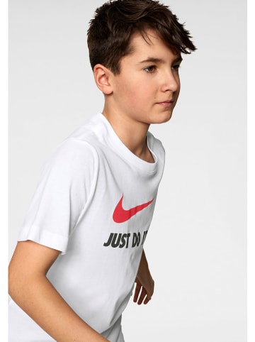 Nike Sportswear Shirt in Weiß
