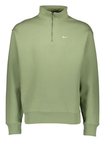 Nike Sportswear Sweatshirt "Solo Swoosh" in Grün