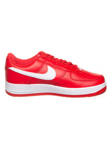 Nike Sportswear Skórzane sneakersy "Air Force 1 Low Retro" w kolorze czerwonym