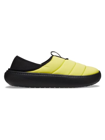 Crocs Slipper in Gelb/ Schwarz