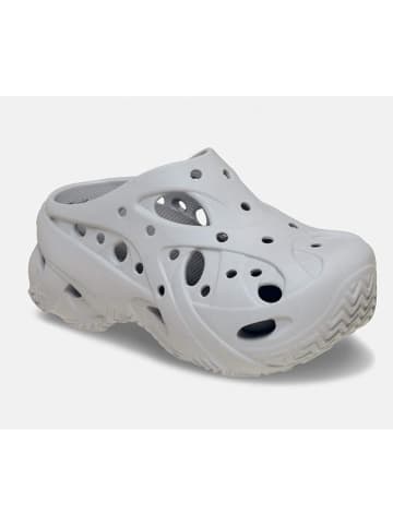 Crocs Clogs in Grau