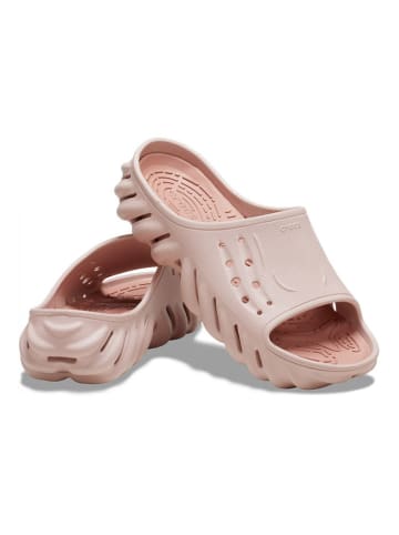 Crocs Klapki "Echo" w kolorze jasnoróżowym