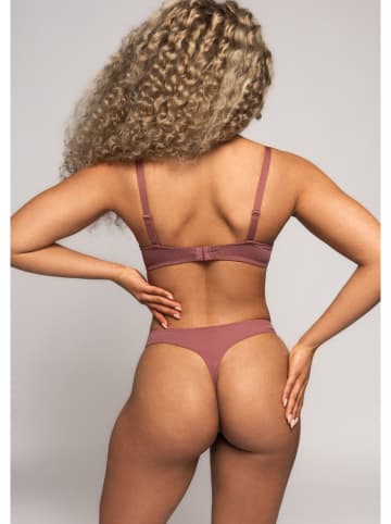 After Eden String "Blix" in Mauve
