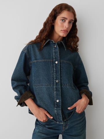 OPUS Kurtka dżinsowa "Jaspa" w kolorze granatowym
