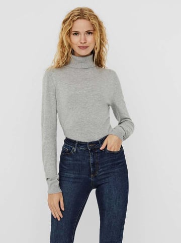 Vero Moda Longsleeve in Grau