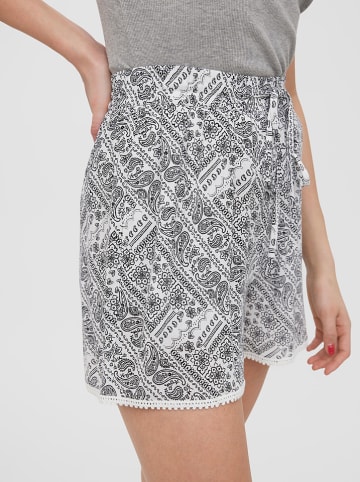 Vero Moda Short "Peace" wit/zwart