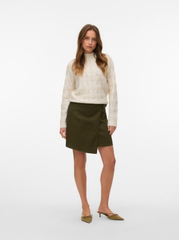 Vero Moda Pullover in Creme