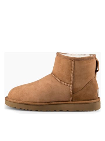 UGG Botki zimowe "Classic Mini II" w kolorze karmelowym z wełny jagnięcej
