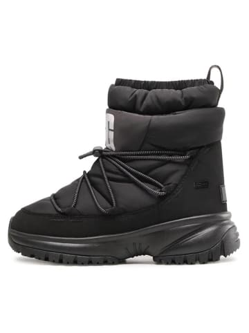 UGG Leder-Winterboots "Yose Puffer"  in Schwarz
