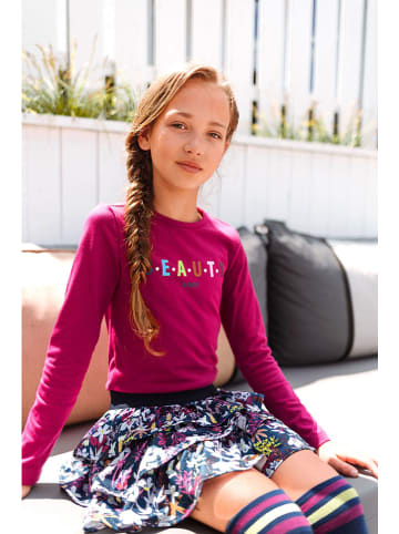 B.Nosy Podkolanówki w kolorze granatowym