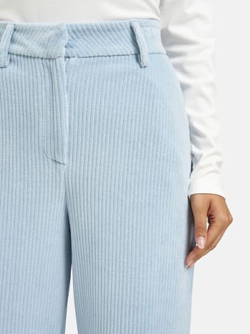 Milano Italy Cordhose in Hellblau