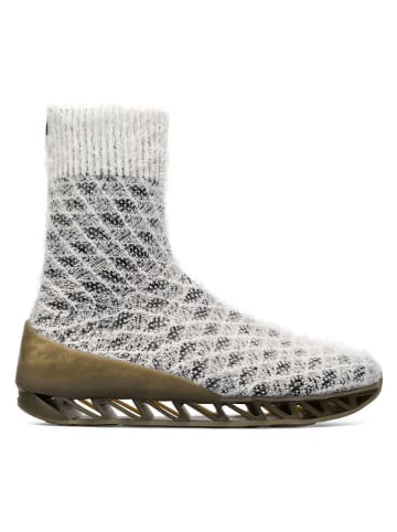 Camper Boots "Tog Himalayan" in Creme