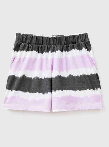 Benetton Shorts in Lila/ Anthrazit