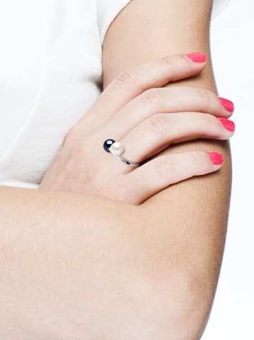 Pearl Addict Witgouden ring met parels