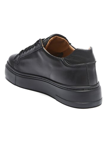 British Passport Leder-Sneakers in Schwarz