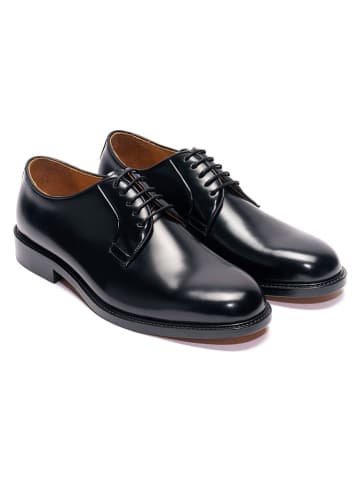 British Passport Skórzane trzewiki w kolorze czarnym