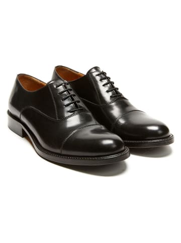 British Passport Leder-Schnürschuhe in Schwarz