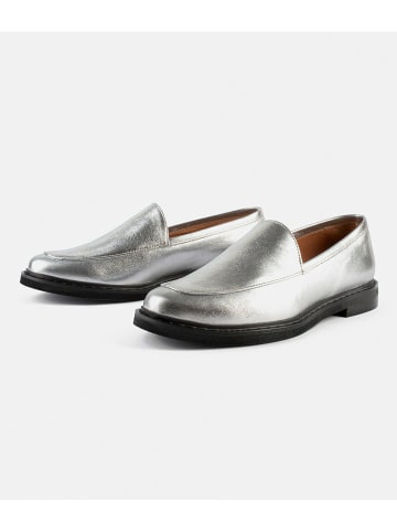 loft37 Skórzane slippersy "Cross The Line" w kolorze srebrnym